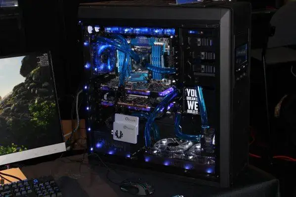 Carcase PC de gaming