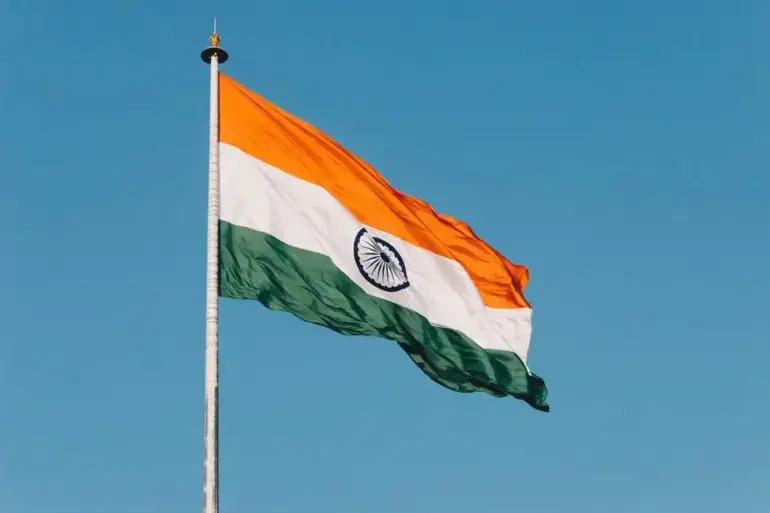 India jpg webp