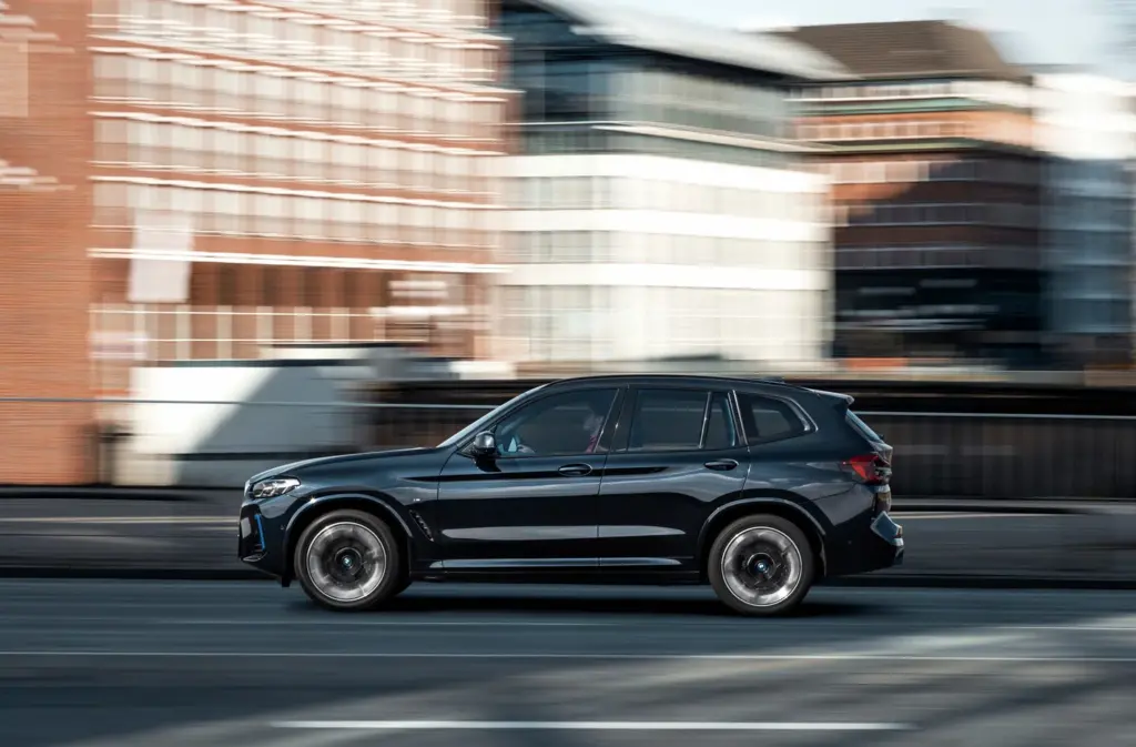 BMW electric iX3 facelift