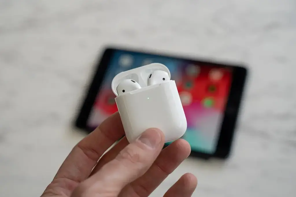 AirPods 3 va fi prezentat pe 18 octombrie