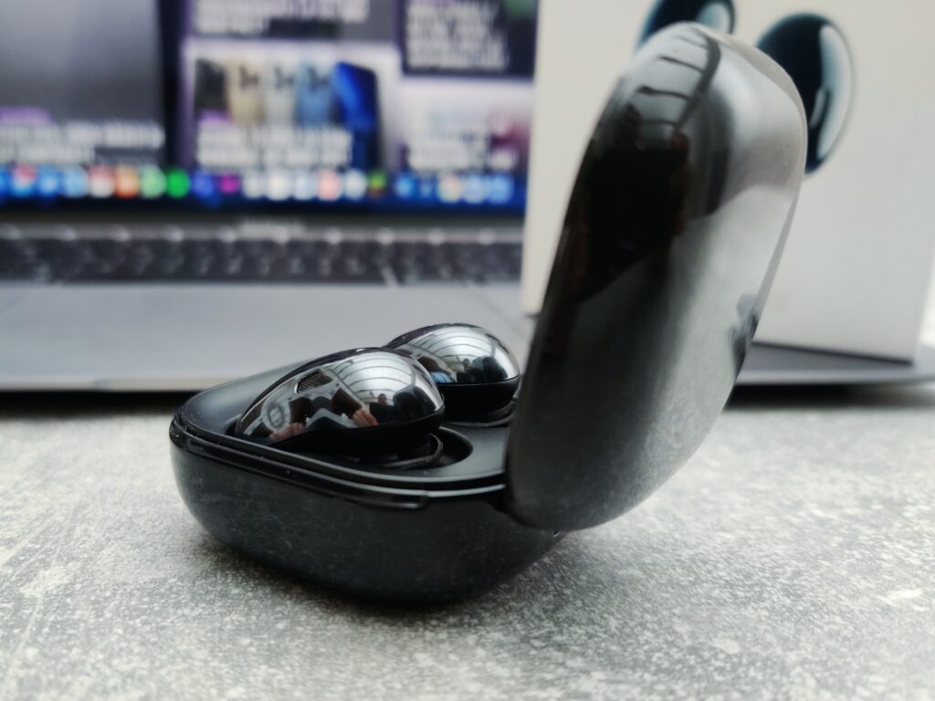 Samsung Galaxy Buds Live Review