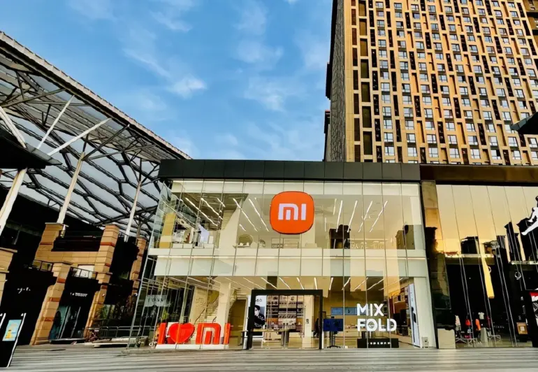 O nouă imagine cu Xiaomi 12 Ultra a fost lansată