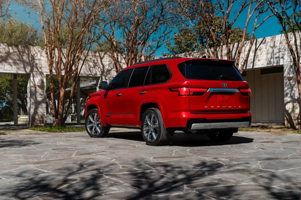 Toyota Sequoia 2022 a fost lansată