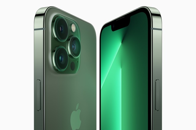 iPhone 13 și 13 Pro în culoarea verde