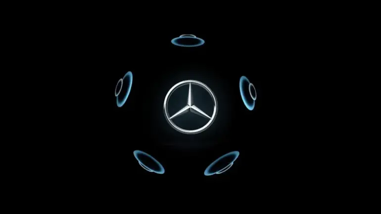 Spatial Audio de la Apple va ajunge pe unele mașini Mercedes-Benz