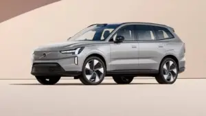 Volvo prezintă EX90, cea mai sigură mașină pe care a produs-o vreodată