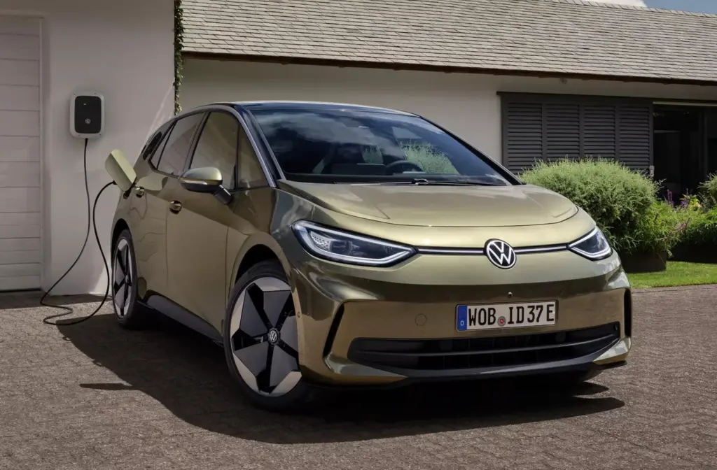 Volkswagen va lansa 10 noi maşini electrice până în 2026