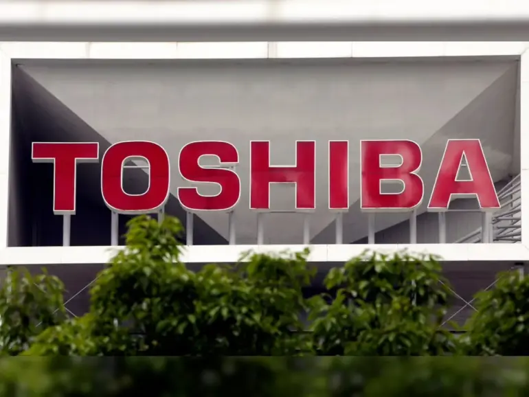 Toshiba este vândut cu 15 miliarde de dolari