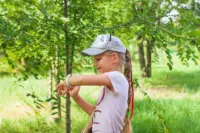 child-schooler-with-smartwatch-running-outdoor-par-2022-11-01-04-55-00-utc_wp