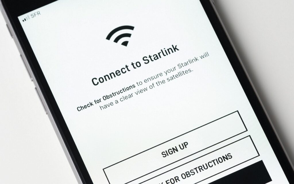 Starlink Revoluționează Conectivitatea Mobilă