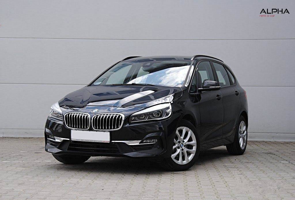 bmw 218 gran tourer 7 loc.jpg