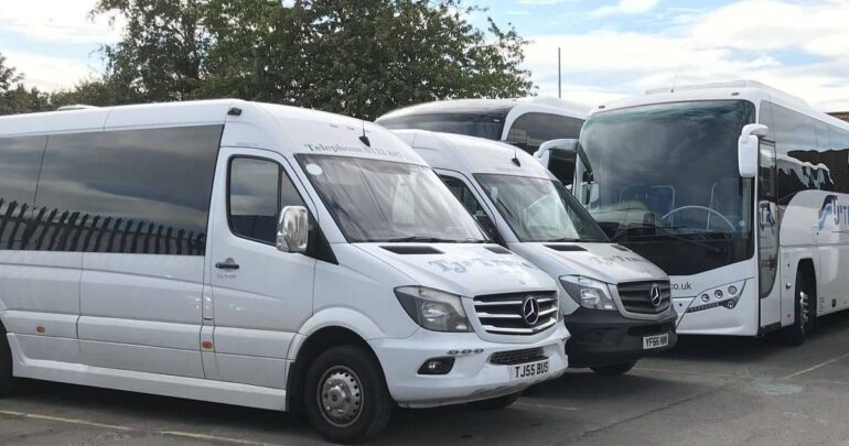 minibus leeds min wp